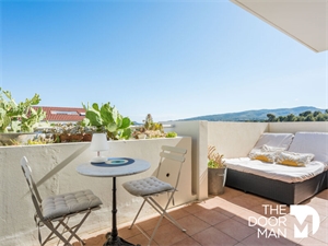 t3 à la vente -   13600  LA CIOTAT, surface 64 m2 vente t3 - UBI480100508